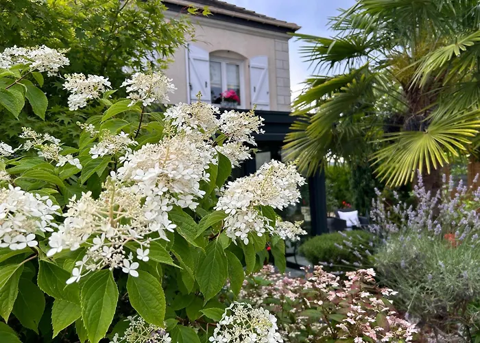 Les Suites Champenoises